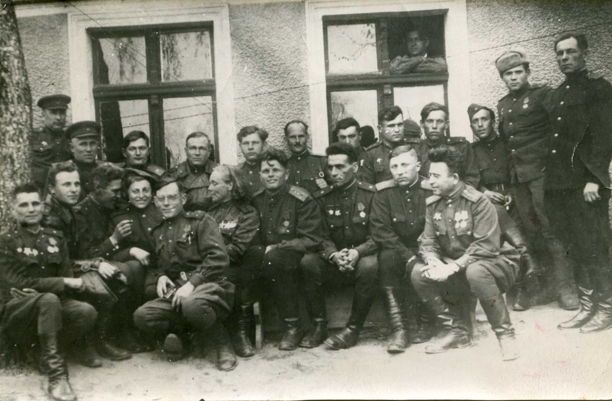 Тихонравов С