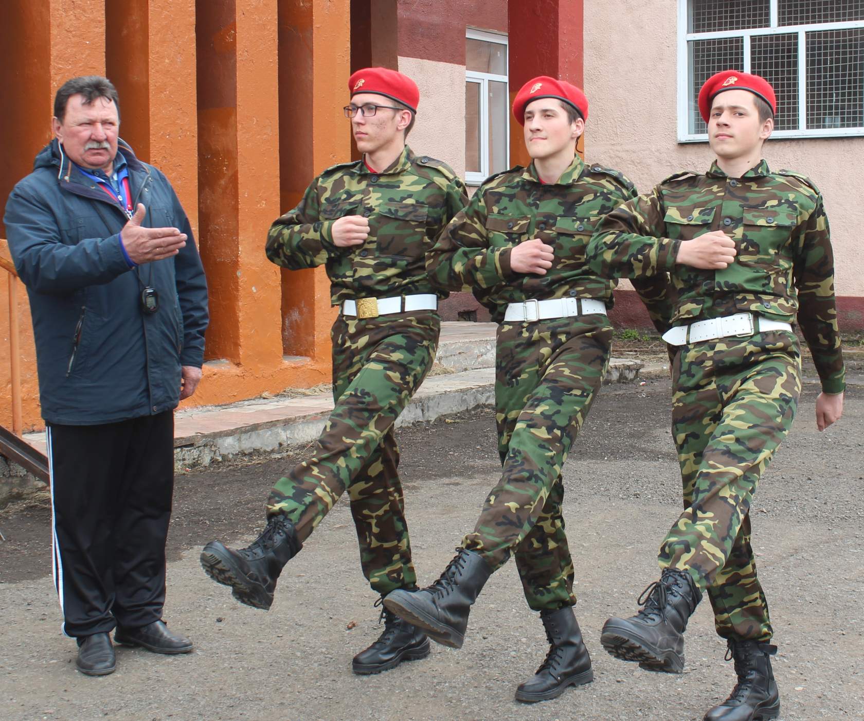 юнармейцы